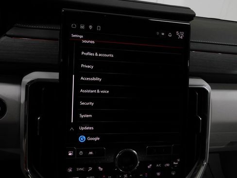 Used 2024 GMC Acadia Denali image 70