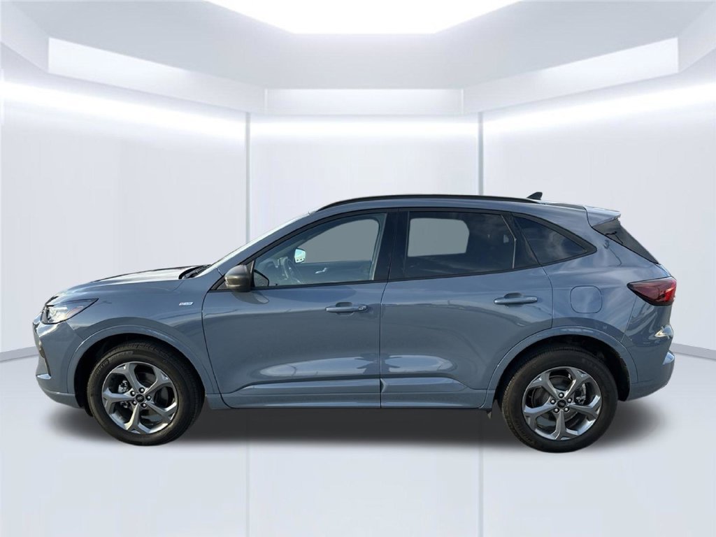Used 2024 Ford Escape ST-Line w/ Tech Pack #1 AWD/4WD image 6