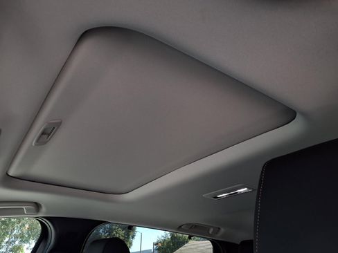 Certified 2025 MAZDA CX-90 3.3 Turbo w/ Preferred Package image 18