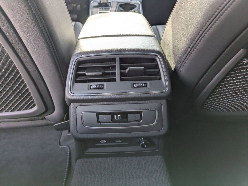 Used 2024 Audi A6 2.0T Premium w/ Convenience Package AWD/4WD image 15