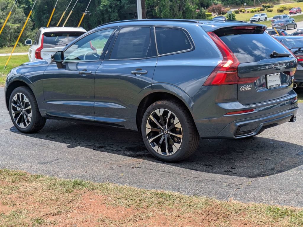 Used 2026 Volvo XC60 B5 Plus w/ Protection Package Premier AWD/4WD image 6