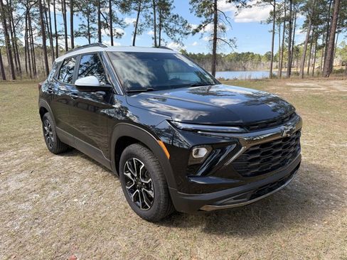 New 2025 Chevrolet TrailBlazer ACTIV w/ Convenience Package image 7