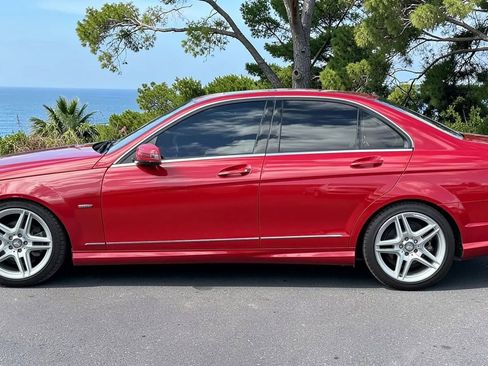 Used 2012 Mercedes-Benz C 250 Sedan image 5