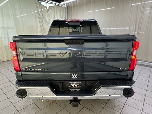 Used 2020 Chevrolet Silverado 1500 LTZ w/ LTZ Plus Package image 6