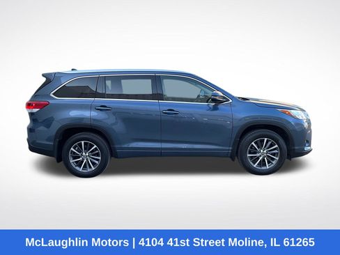 Used 2017 Toyota Highlander XLE image 21