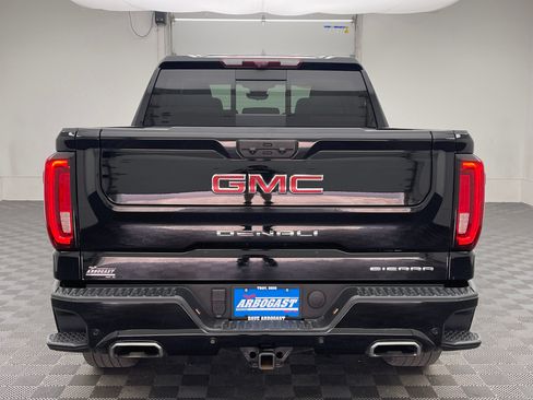 Used 2024 GMC Sierra 1500 Denali AWD/4WD image 12