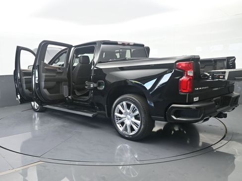 Used 2023 Chevrolet Silverado 1500 High Country w/ High Country Premium Package AWD/4WD image 99
