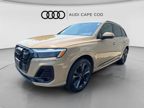 Used 2025 Audi Q7 3.0T Premium Plus w/ Premium Plus Package AWD/4WD image 4