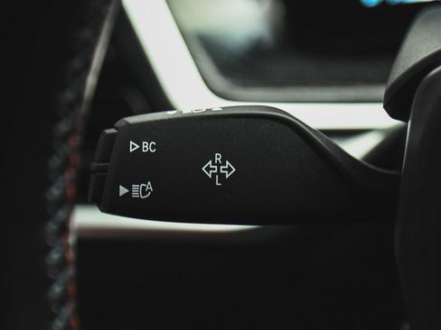 Used 2024 BMW X6 M60i image 27