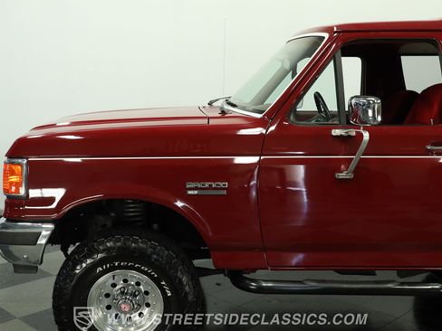 Used 1990 Ford Bronco AWD/4WD image 23