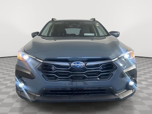 Used 2024 Subaru Crosstrek 2.0i Premium AWD/4WD image 2