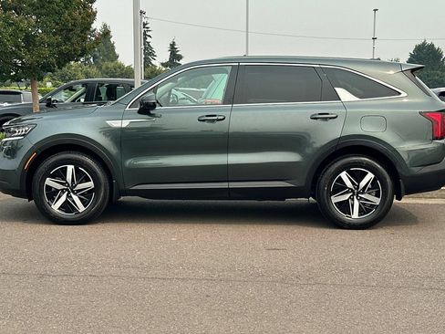Used 2022 Kia Sorento LX AWD/4WD image 7