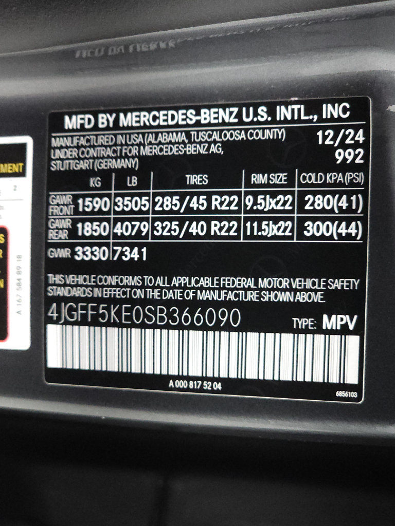 Certified 2025 Mercedes-Benz GLS 450 4MATIC image 38