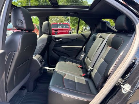 Used 2024 Chevrolet Equinox RS w/ RS Leather Package AWD/4WD image 16