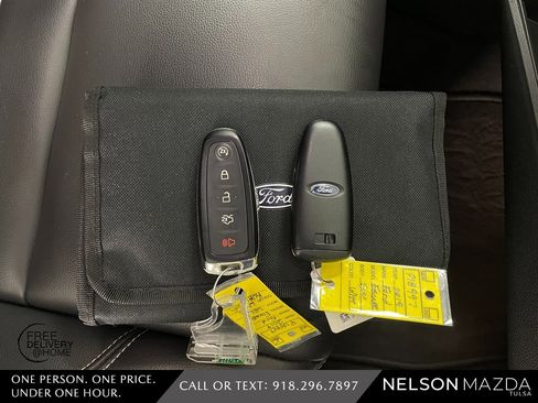 Used 2019 Ford Escape SEL image 52