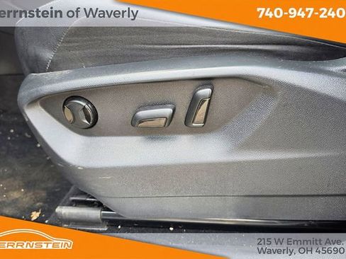 Used 2019 Volkswagen Tiguan SEL Premium R-Line image 16