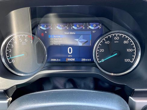 Used 2022 Ford F150 XLT w/ Equipment Group 301A Mid AWD/4WD image 19