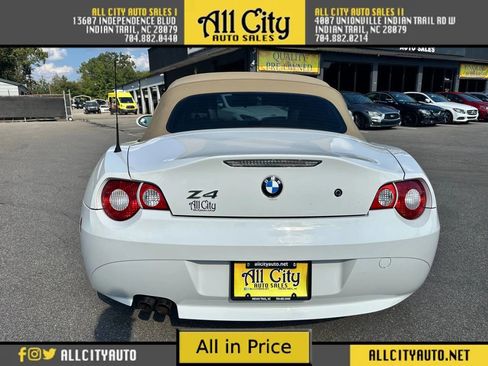 Used 2005 BMW Z4 2.5i image 6