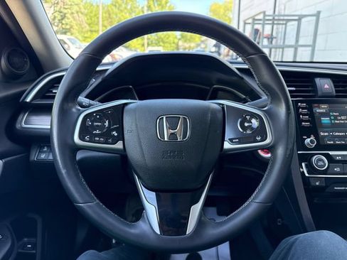 Used 2020 Honda Civic EX image 17