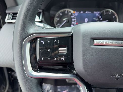 Used 2023 Land Rover Range Rover Velar R-Dynamic S image 25