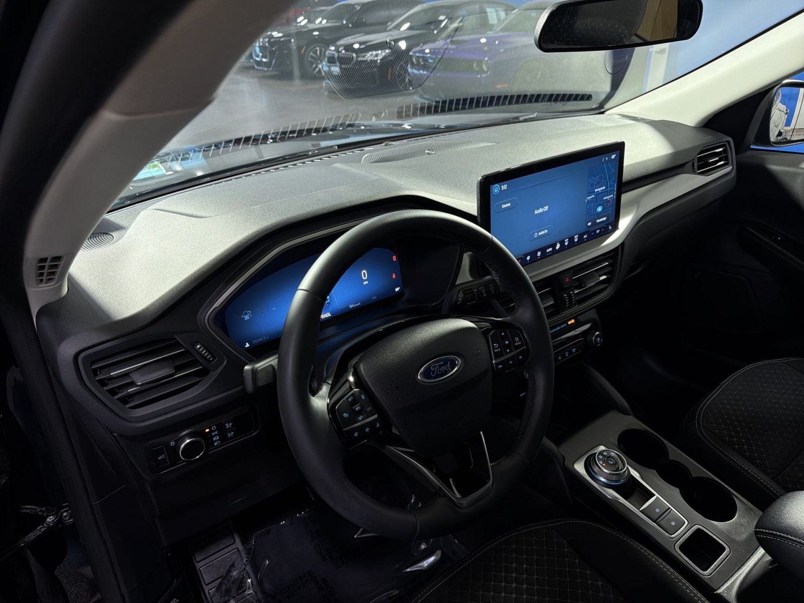Used 2023 Ford Escape Active w/ Tech Pack #2 AWD/4WD image 17