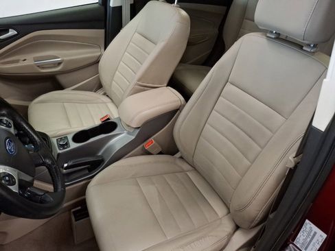 Used 2014 Ford Escape SE w/ Equipment Group 201A image 15