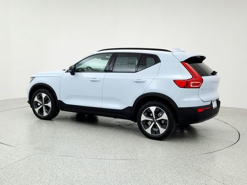 New 2026 Volvo XC40 B5 Plus w/ Protection Package Premier image 7