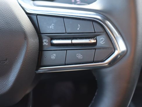 Used 2025 Chevrolet Equinox LT image 19