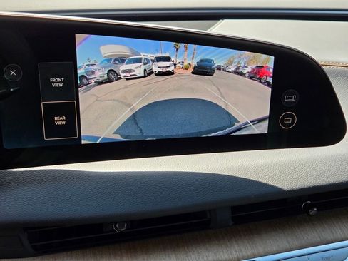Used 2024 Lucid Air Touring AWD/4WD image 34