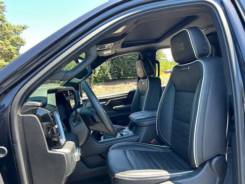 Used 2024 GMC Sierra 2500 AT4X w/ AT4X AEV Edition AWD/4WD image 48