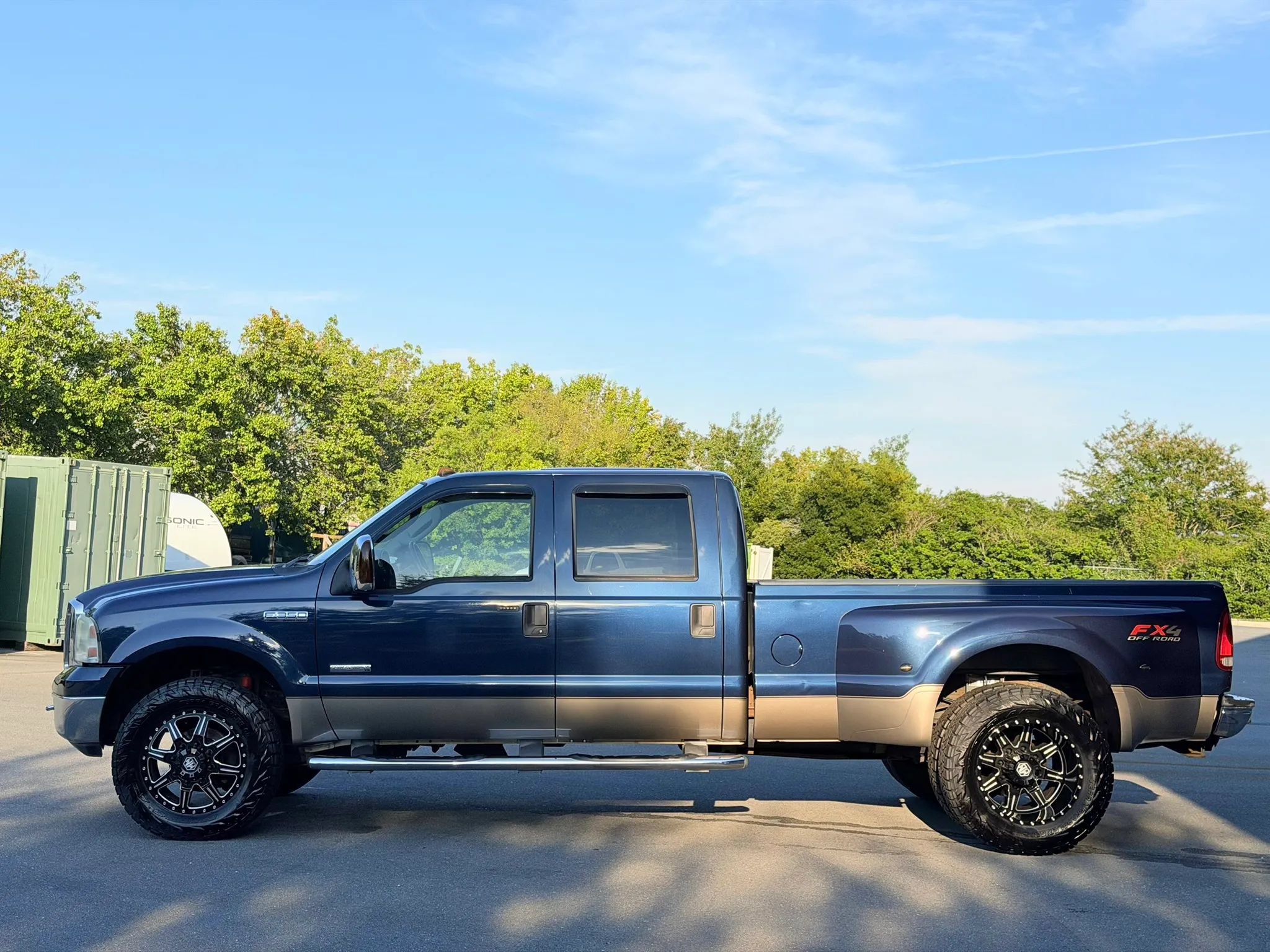 Used 2006 Ford F350 Lariat AWD/4WD image 7