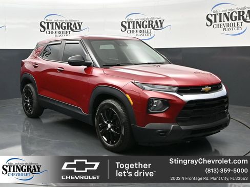 Used 2021 Chevrolet TrailBlazer LS image 1