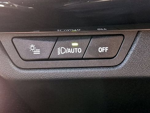 Used 2025 BMW X1 xDrive28i image 21