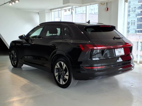 Used 2023 Audi e-tron Premium w/ Convenience Plus Package AWD/4WD image 6