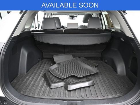 Used 2021 Toyota RAV4 XLE Premium AWD/4WD image 31