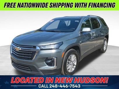 Used 2023 Chevrolet Traverse LT