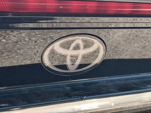 Used 2023 Toyota Prius Prime FWD image 32