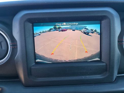 Used 2020 Jeep Wrangler Unlimited Rubicon w/ Quick Order Package 28Y Recon AWD/4WD image 12