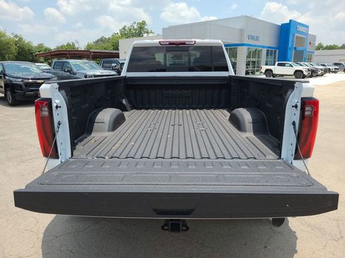 New 2026 GMC Sierra 3500 SLT w/ Texas SLT Premium Package AWD/4WD image 27