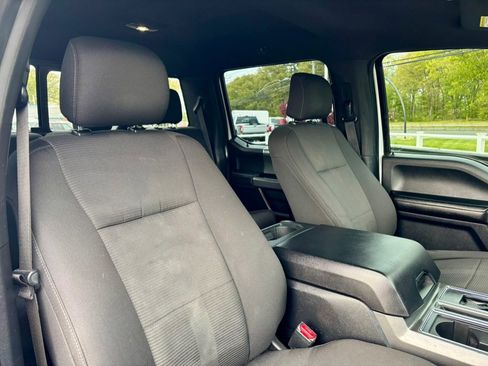 Used 2015 Ford F150 XLT w/ Equipment Group 302A Luxury AWD/4WD image 18