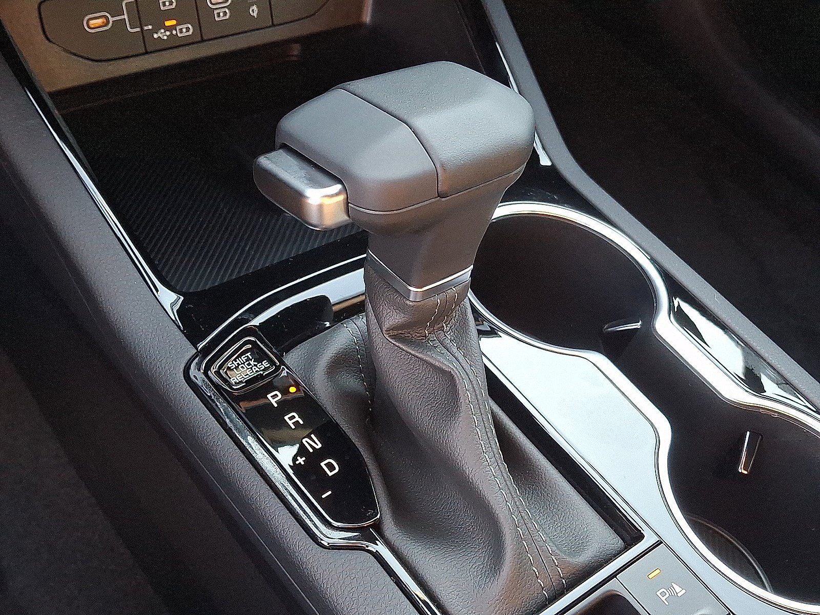 New 2026 Kia K5 GT-Line AWD/4WD image 9