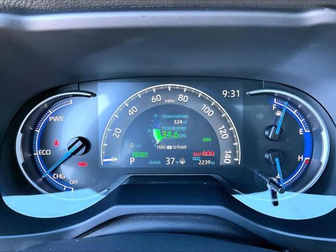 Certified 2025 Toyota RAV4 XSE image 25