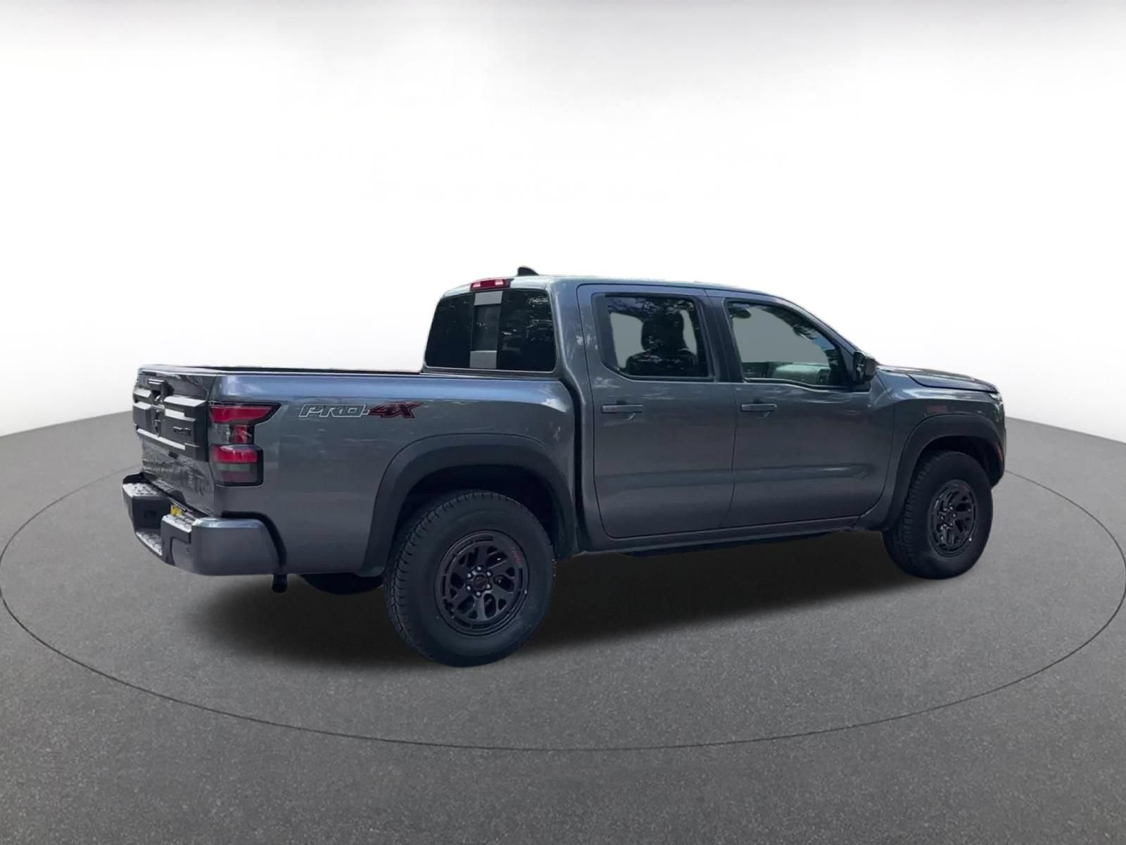 Used 2026 Nissan Frontier PRO-4X AWD/4WD image 14