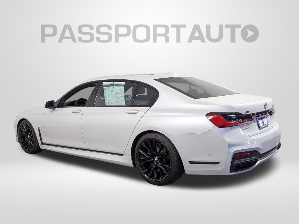 Used 2021 BMW 750i xDrive w/ M Sport Package AWD/4WD image 3
