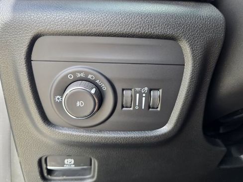 New 2026 Jeep Grand Cherokee L Limited image 22