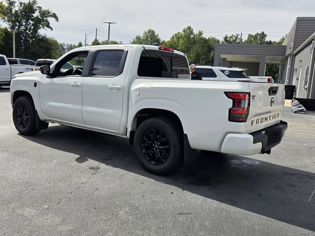 Used 2026 Nissan Frontier SV w/ SV Convenience Package RWD image 11