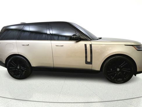 Used 2023 Land Rover Range Rover Autobiography AWD/4WD image 8