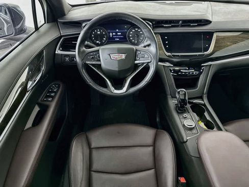 Used 2020 Cadillac XT6 Premium Luxury FWD image 10