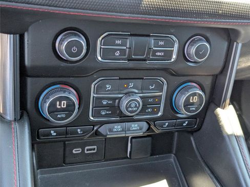 Used 2023 Chevrolet Tahoe RST AWD/4WD image 30