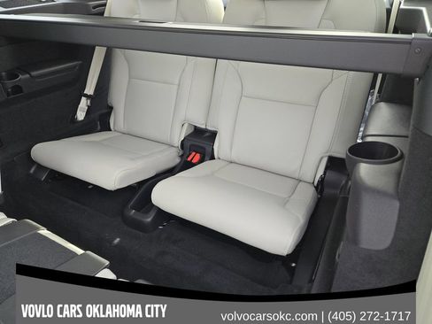 Used 2026 Volvo XC90 B6 Ultra w/ Protection Package AWD/4WD image 31